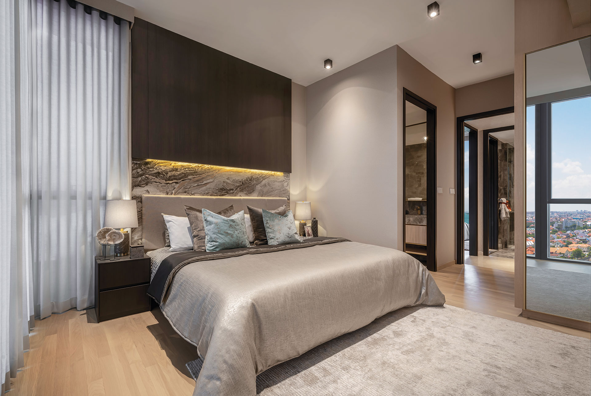 Meyer Mansion Gallery Interior 05